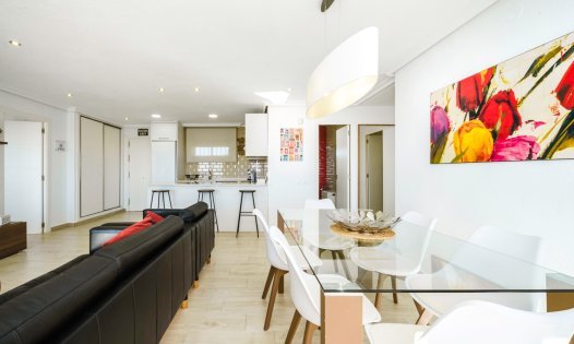 Resale - Apartments -
Pilar de la Horadada - Mil Palmeras