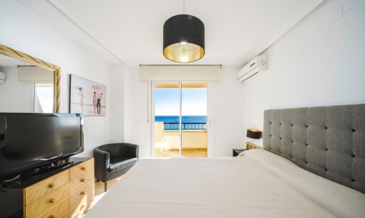 Resale - Apartments -
Pilar de la Horadada - Mil Palmeras