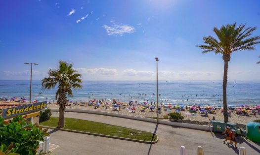 Resale - Apartments -
Pilar de la Horadada - Mil Palmeras