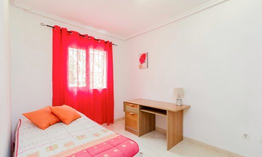 Resale - Bungalows -
Orihuela Costa - ZENIAMAR