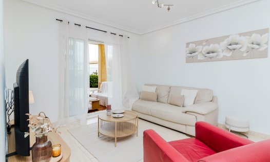 Resale - Bungalows -
Orihuela Costa - ZENIAMAR