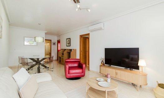 Resale - Bungalows -
Orihuela Costa - ZENIAMAR