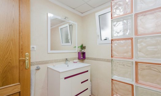 Resale - Apartments -
Torrevieja - Centro - Torrevieja