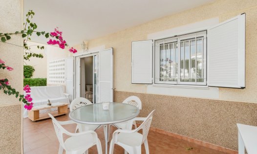 Resale - Bungalows -
Orihuela Costa - ZENIAMAR
