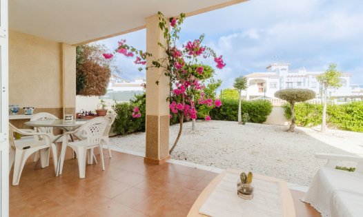 Resale - Bungalows -
Orihuela Costa - ZENIAMAR