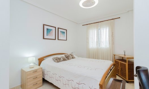 Resale - Bungalows -
Orihuela Costa - ZENIAMAR