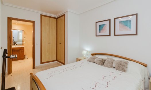 Resale - Bungalows -
Orihuela Costa - ZENIAMAR