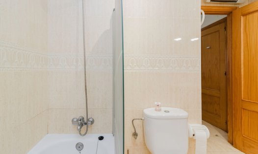 Resale - Bungalows -
Orihuela Costa - ZENIAMAR