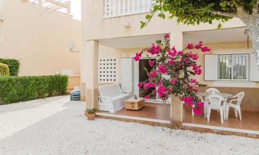 Resale - Bungalows -
Orihuela Costa - ZENIAMAR