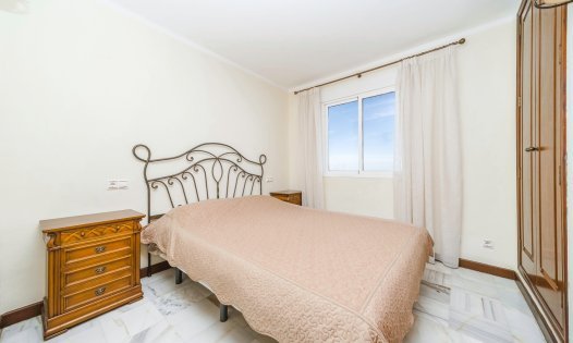 Segunda mano - Apartamentos -
Torrevieja