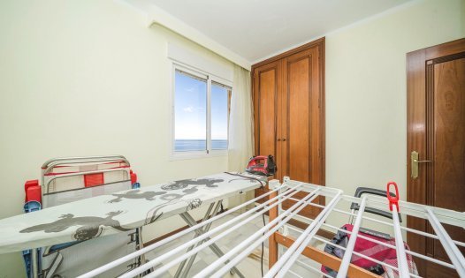 Segunda mano - Apartamentos -
Torrevieja