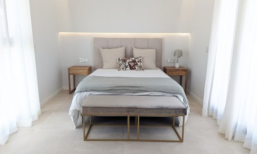 Segunda mano - Apartamentos -
Dénia