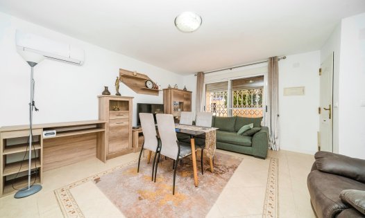 Resale - Villas -
Orihuela Costa - Villamartin