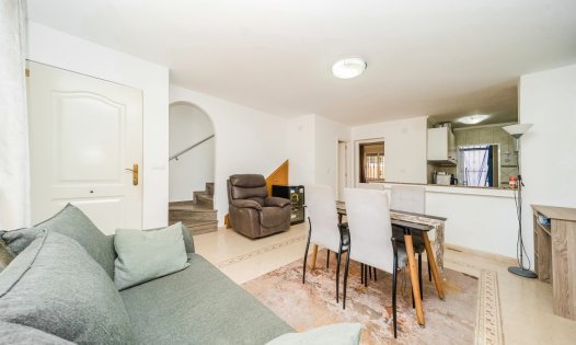 Resale - Villas -
Orihuela Costa - Villamartin