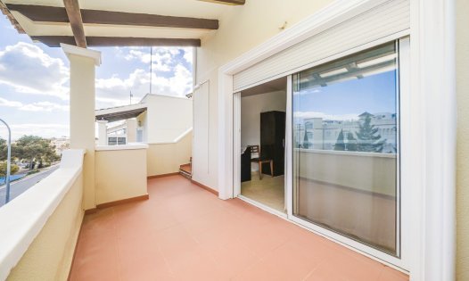 Videresalg - Villaer -
Orihuela Costa - Villamartín