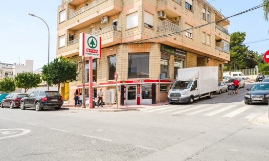 Videresalg - Villaer -
Orihuela Costa - Villamartín