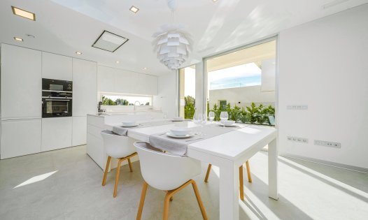 Resale - Luxury Villas -
Finestrat - Sierra Cortina