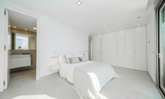 Resale - Luxury Villas -
Finestrat - Sierra Cortina