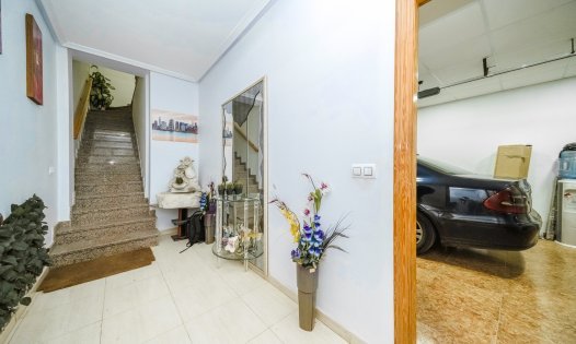 Återförsäljning - Radhus -
San Javier