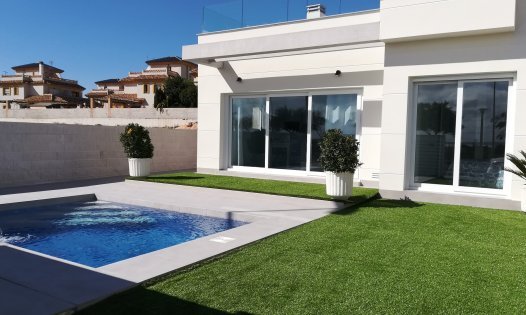 Segunda mano - Casas Adosadas -
Los Montesinos