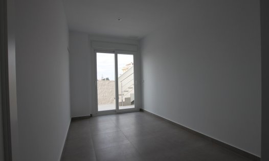 Segunda mano - Casas Adosadas -
Los Montesinos