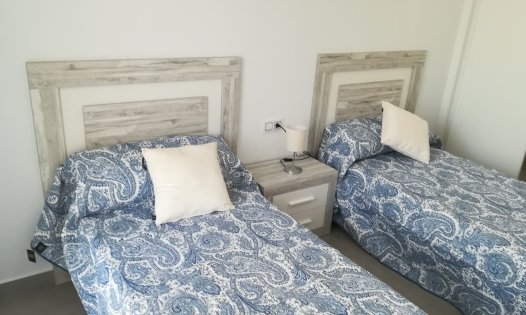 Segunda mano - Casas Adosadas -
Los Montesinos