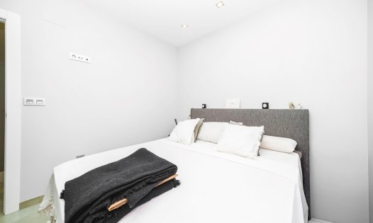 Resale - Villas -
Orihuela Costa - Villamartín