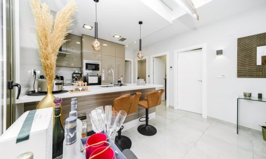 Resale - Villas -
Orihuela Costa - Villamartín