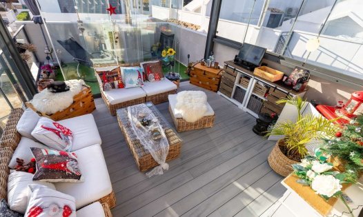 Resale - Villas -
Orihuela Costa - Los Altos de Villamartín