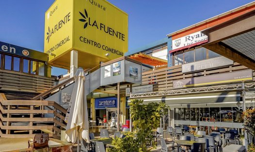 Videresalg - Villaer -
Orihuela Costa - Villamartín