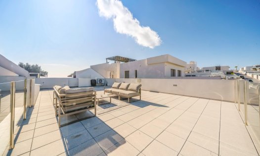 Videresalg - Villaer -
Orihuela Costa - Villamartín