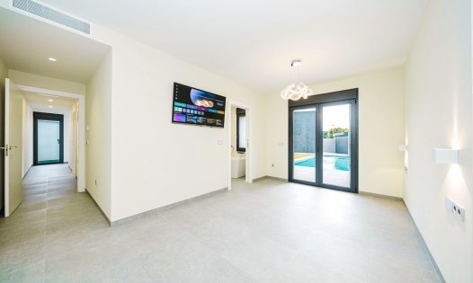 Herverkoop - Luxe villa's -
San Pedro del Pinatar