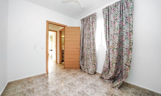 Videresalg - Rekkehus -
Los Nietos