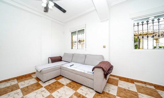 Segunda mano - Villas -
Orihuela Costa - La Regia