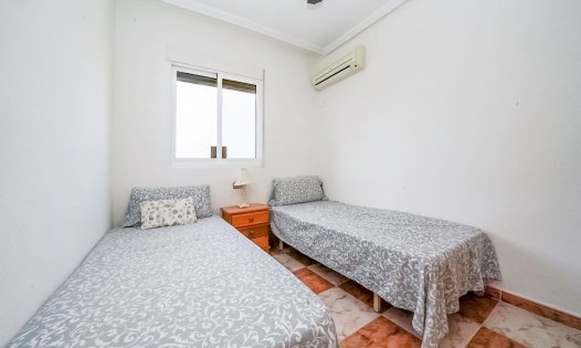 Segunda mano - Villas -
Orihuela Costa - La Regia