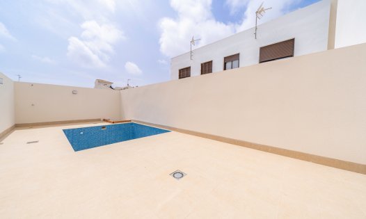 Återförsäljning - Villor -
Pilar de la Horadada