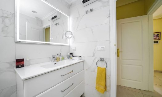 Wiederverkauf - Villen -
Pilar de la Horadada - Pinar de Campoverde