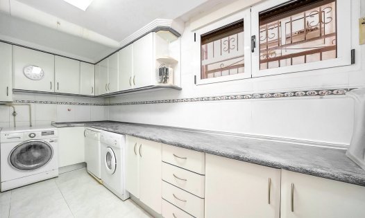 Wiederverkauf - Villen -
Pilar de la Horadada - Pinar de Campoverde