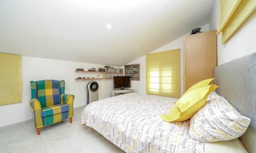 Wiederverkauf - Villen -
Pilar de la Horadada - Pinar de Campoverde