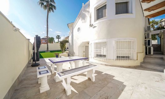 Wiederverkauf - Villen -
Pilar de la Horadada - Pinar de Campoverde