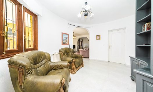 Herverkoop - Villa's -
Orihuela Costa - Villamartin