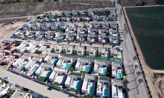 Resale - Villas -
Algorfa - Club de Golf La Finca - Algorfa