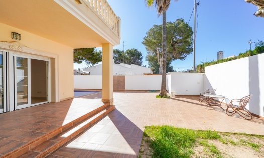 Resale - Luxury Villas -
Orihuela Costa - Cabo Roig