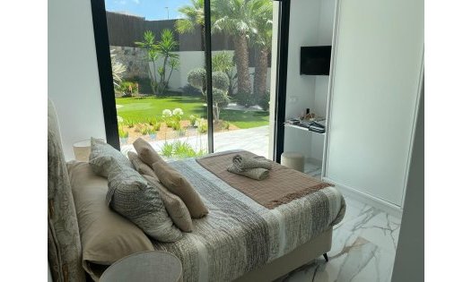 Resale - Luxury Villas -
Orihuela Costa - Las Colinas Golf