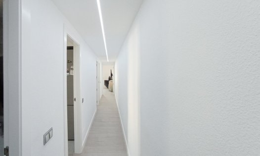 Återförsäljning - Lägenheter -
Los Urrutias