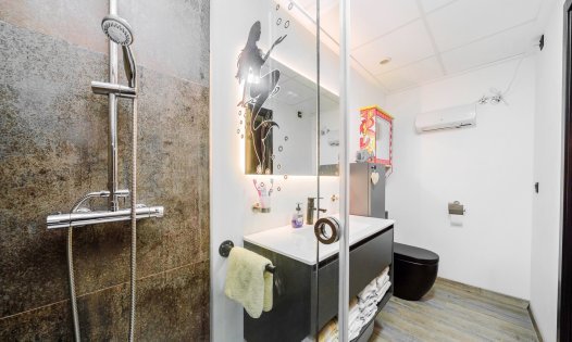 Videresalg - Leiligheter -
Benijófar