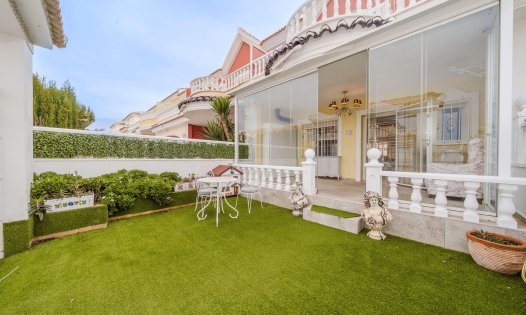 Resale - Terraced Houses -
Benijófar