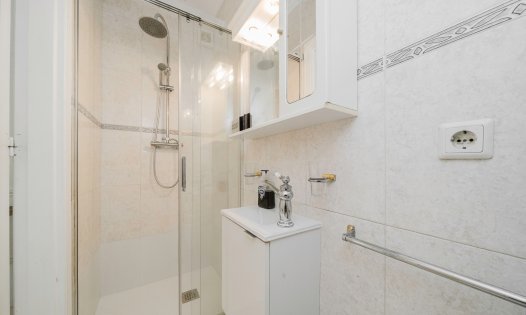 Resale - Terraced Houses -
Benijófar