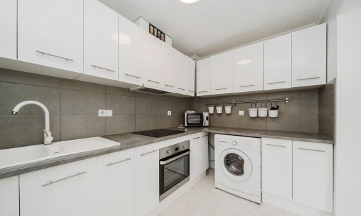 Resale - Terraced Houses -
Benijófar