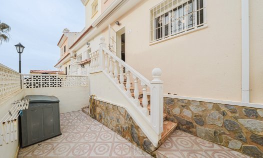 Resale - Terraced Houses -
Benijófar